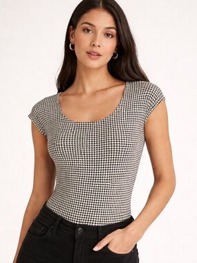 Express Houndstooth Scoop Neck Body Suit